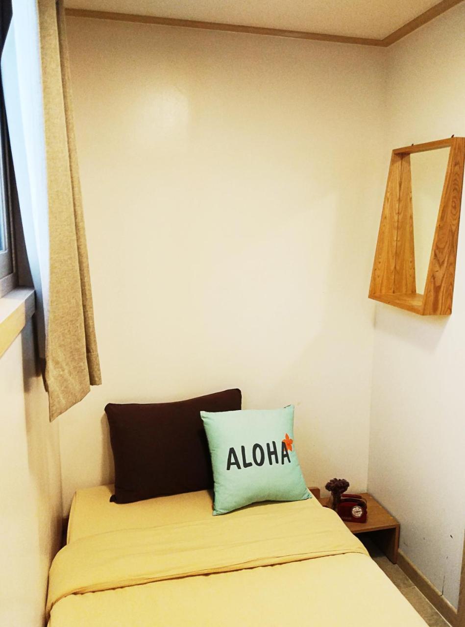 Lee & No Guesthouse Hongdae Seoul Eksteriør bilde